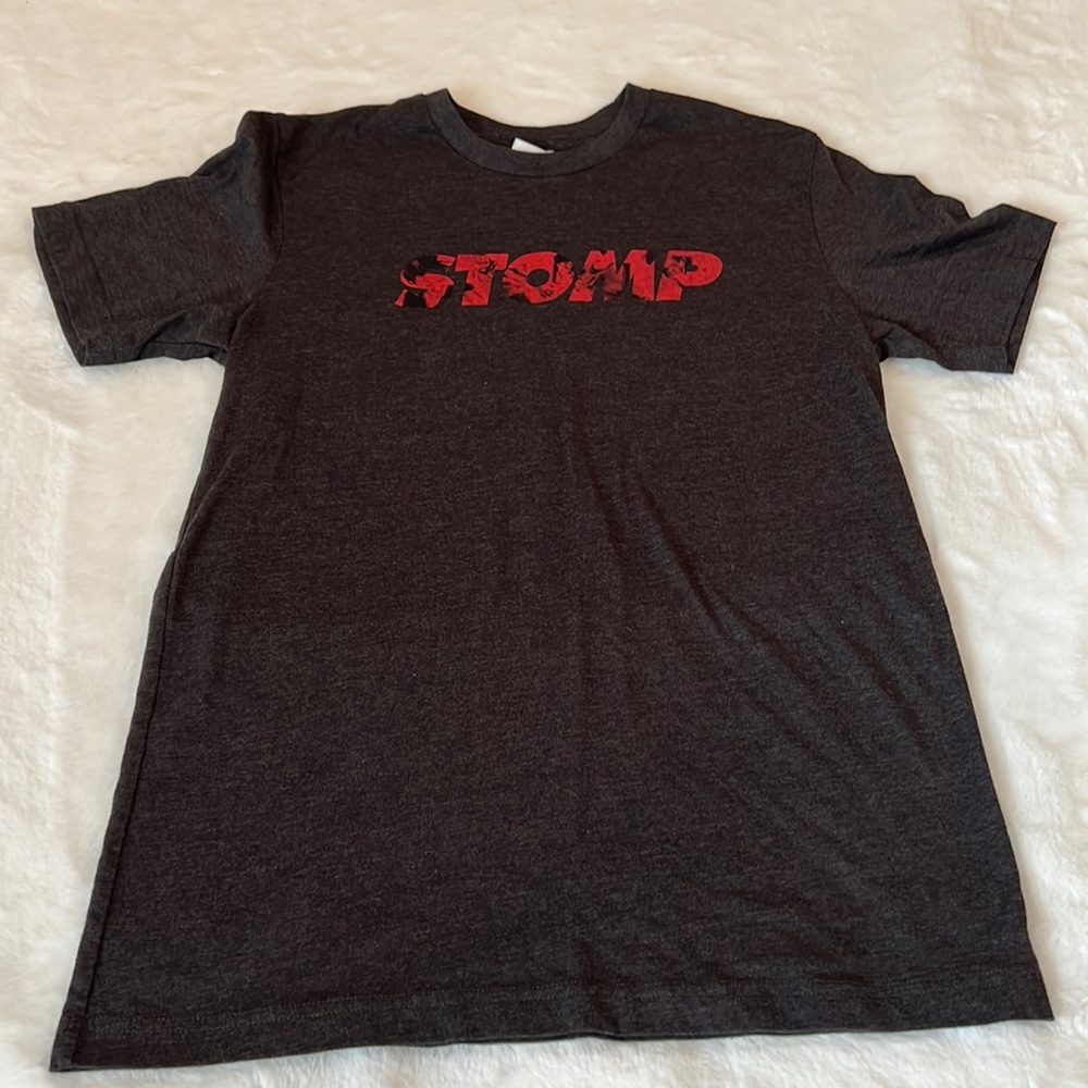 STOMP Graphic Tee T-shirt Medium